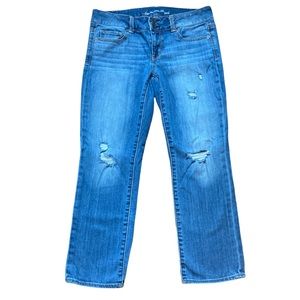 American Eagle Artist Cropped Distressed Jeans Women’s Size 8